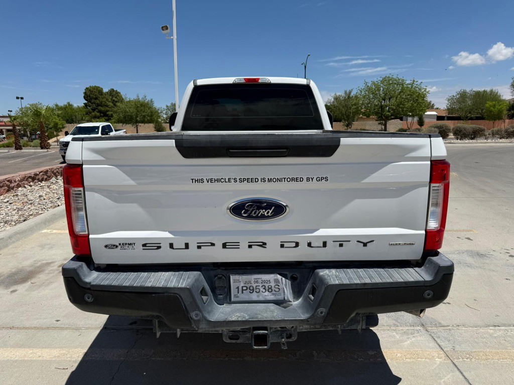 2017 Ford F-250 Image 8