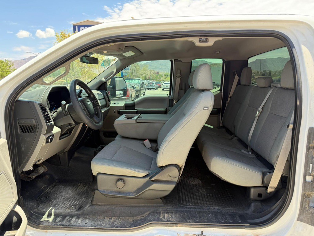 2017 Ford F-250 Image 10