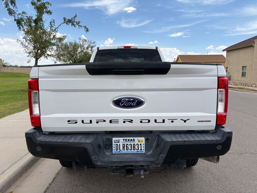 2017 Ford F-250 Image 5
