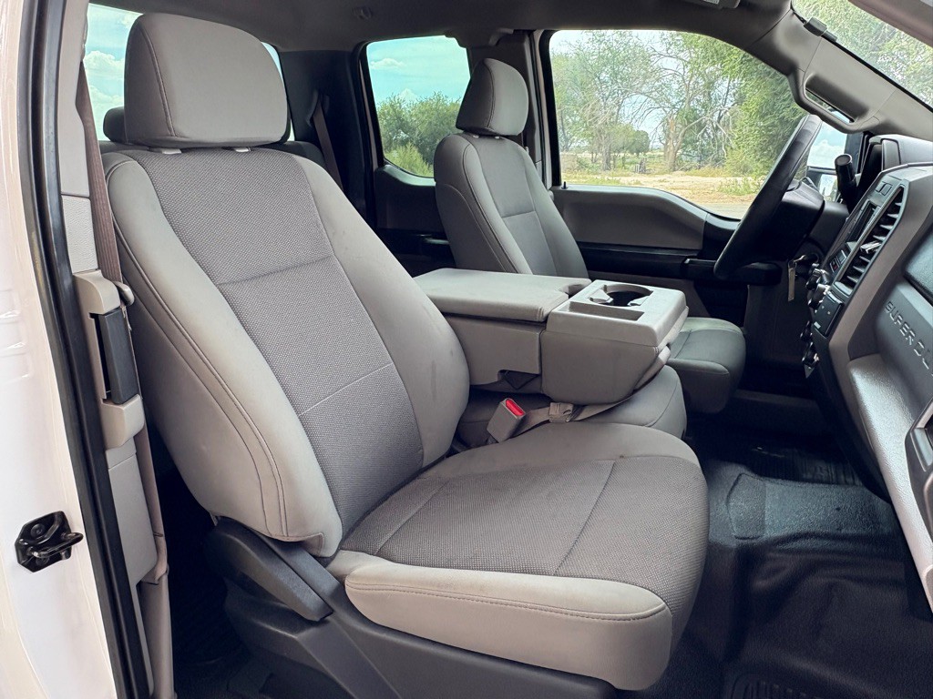 2017 Ford F-250 Image 12