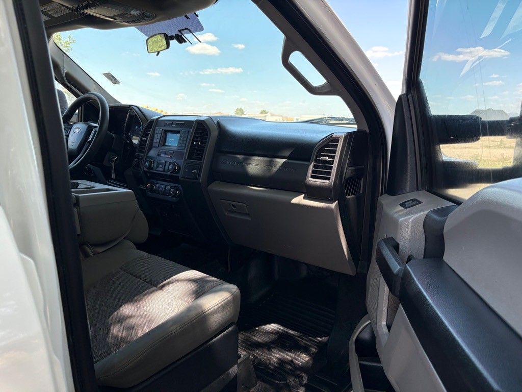 2017 Ford F-250 Image 11