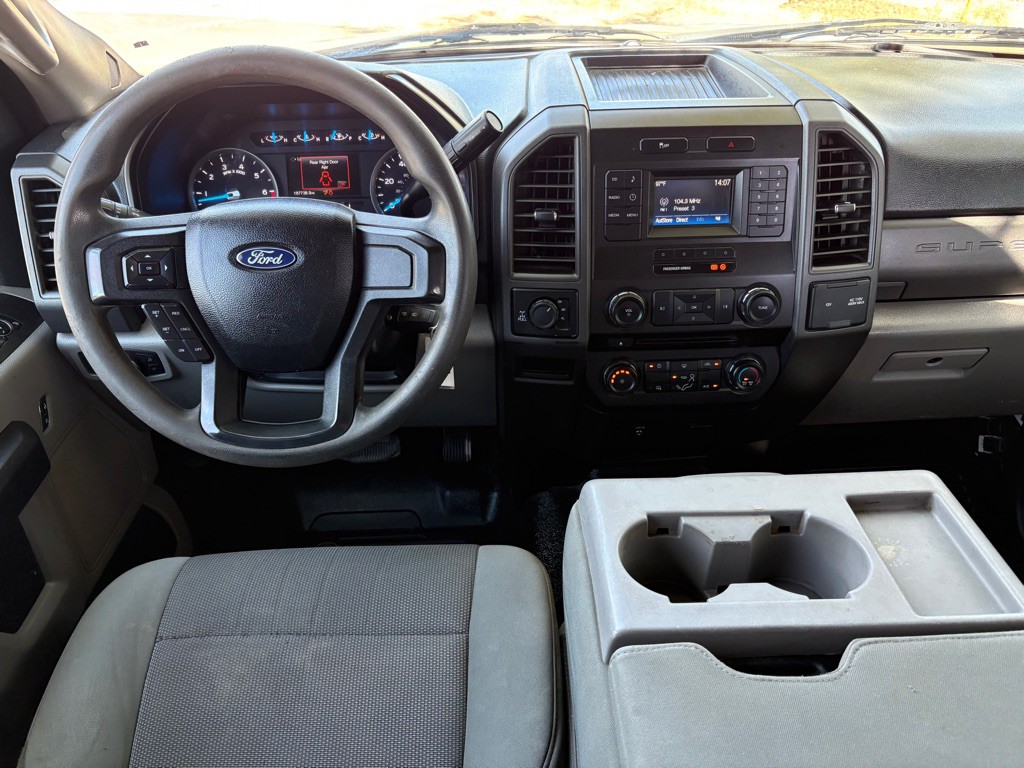 2017 Ford F-250 Image 16