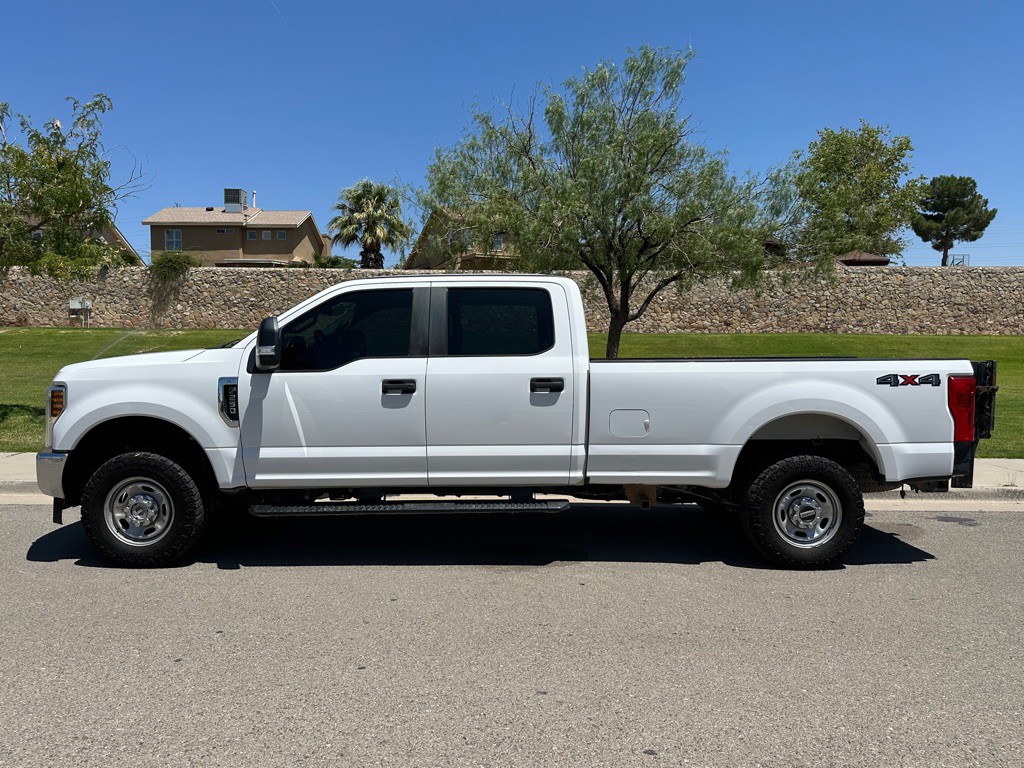 2018 Ford F-250 Image 2