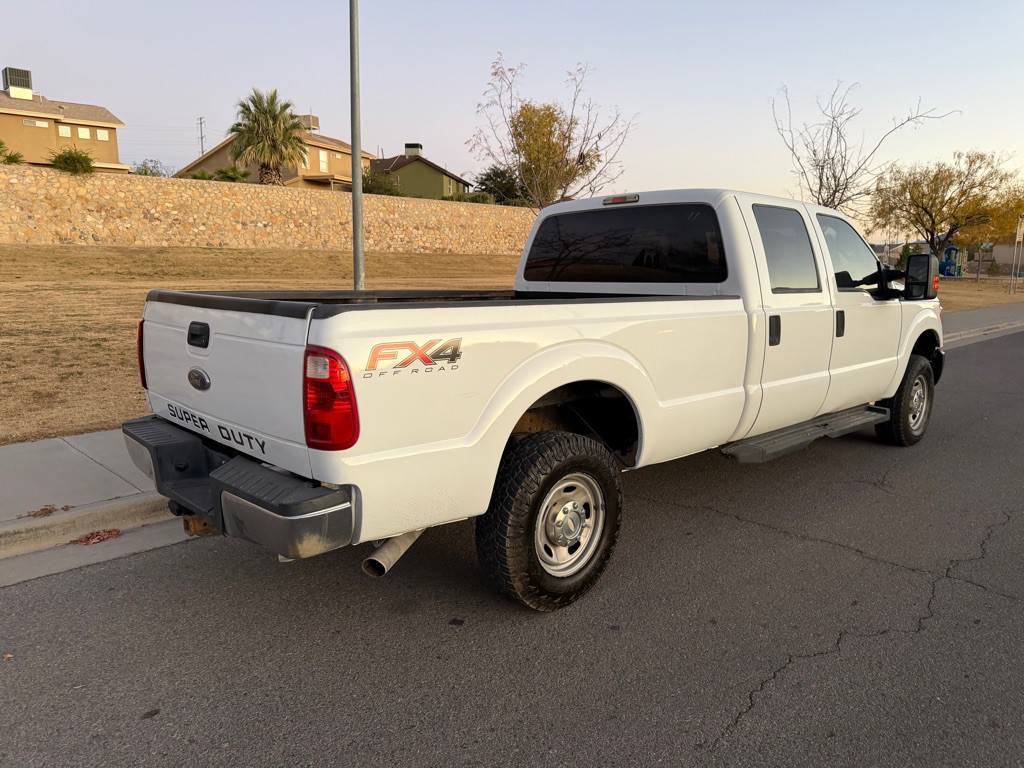 2015 Ford F-250 Image 7