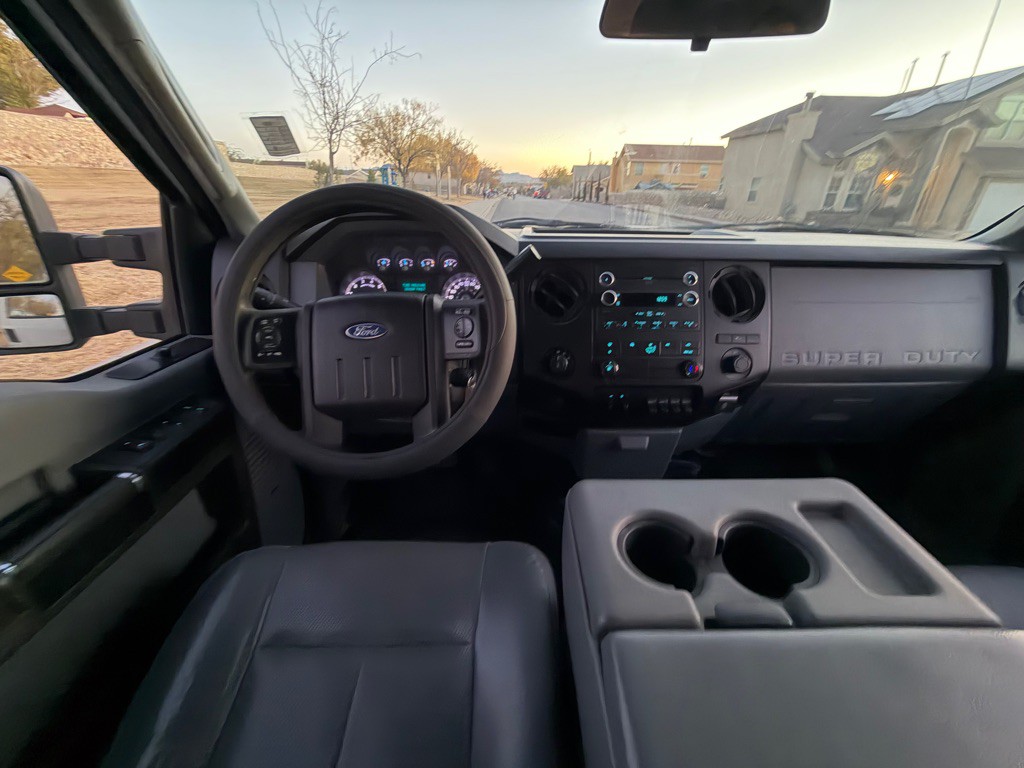 2015 Ford F-250 Image 11
