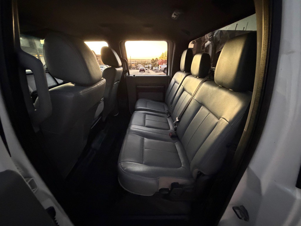 2015 Ford F-250 Image 16