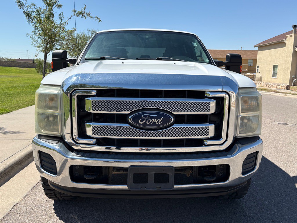 2015 Ford F-250 Image 4