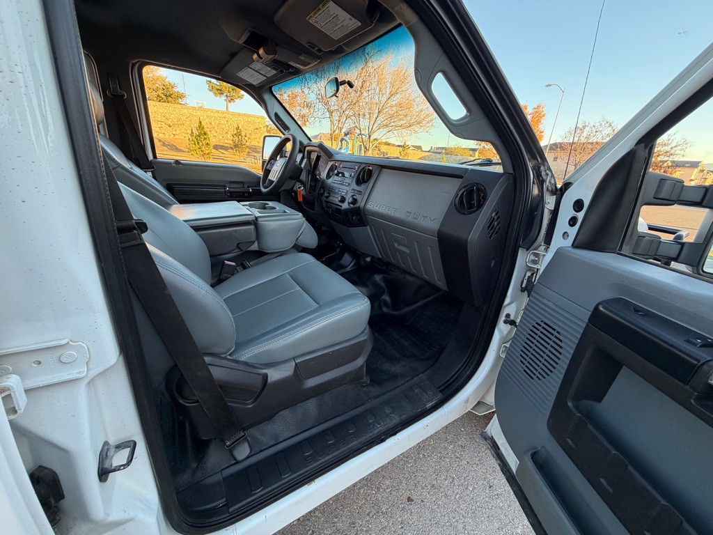 2013 Ford F-250 Image 13