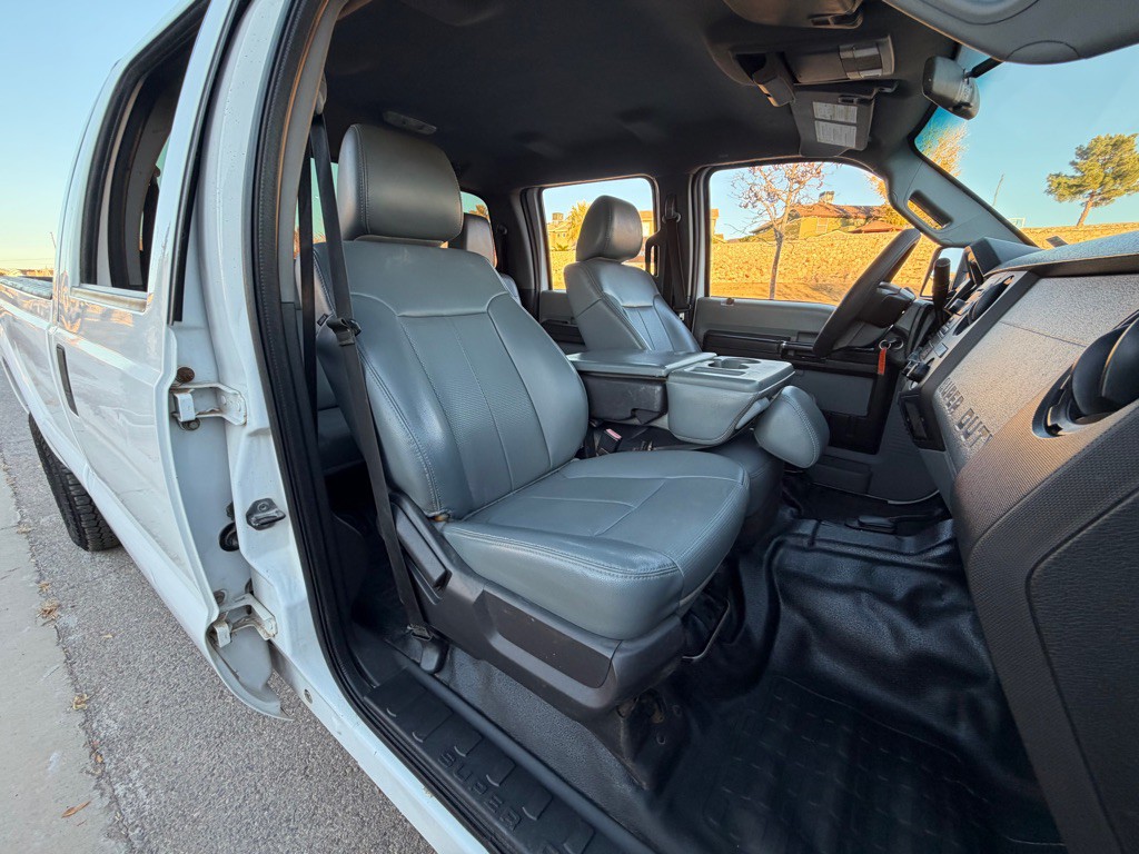 2013 Ford F-250 Image 14