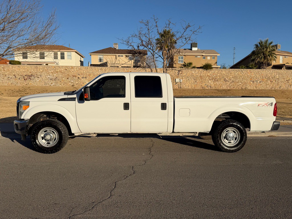 2013 Ford F-250 Image 2
