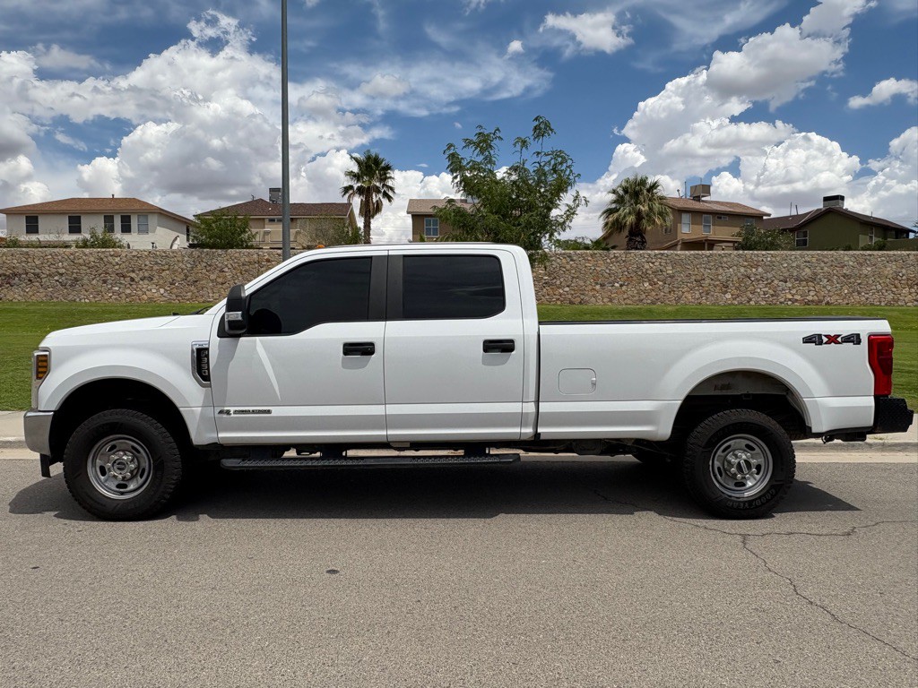 2019 Ford F-350 Image 2