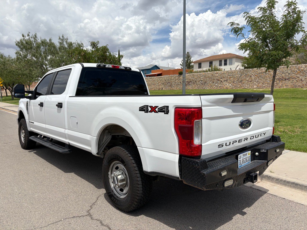 2019 Ford F-350 Image 3