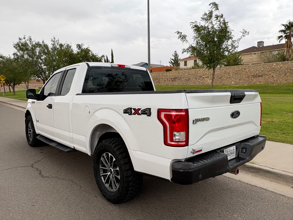 2017 Ford F-150 Image 3