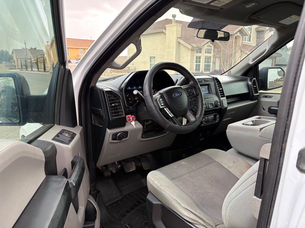 2017 Ford F-150 Image 9