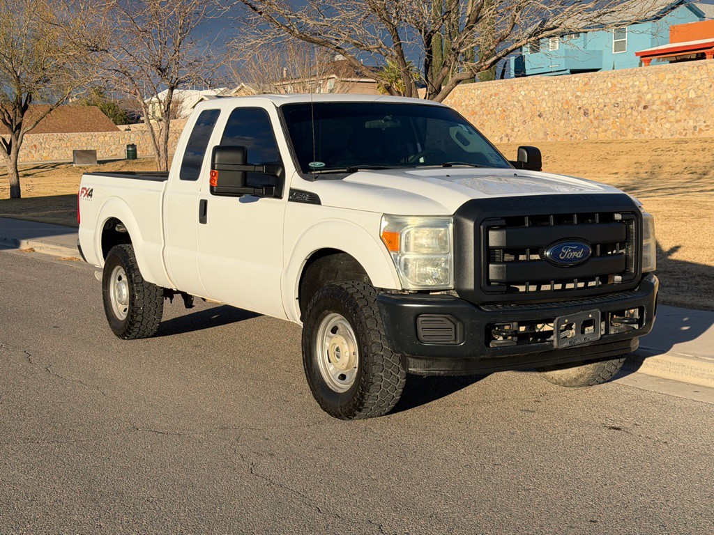 2015 Ford F-250 Image 4