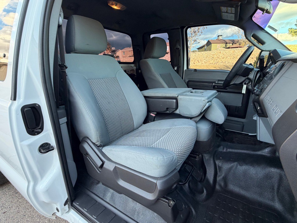 2015 Ford F-250 Image 13