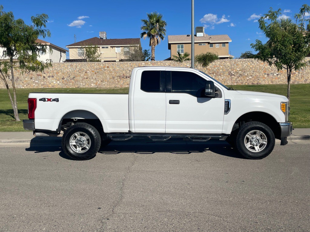 2017 Ford F-250 Image 5