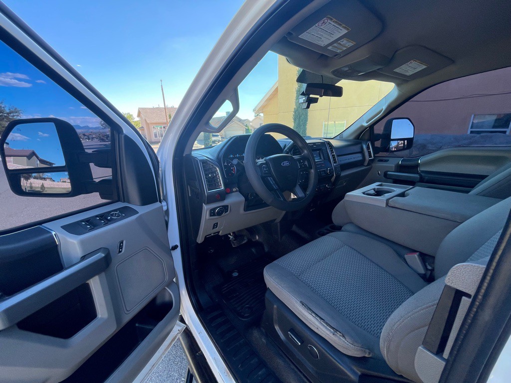 2017 Ford F-250 Image 9