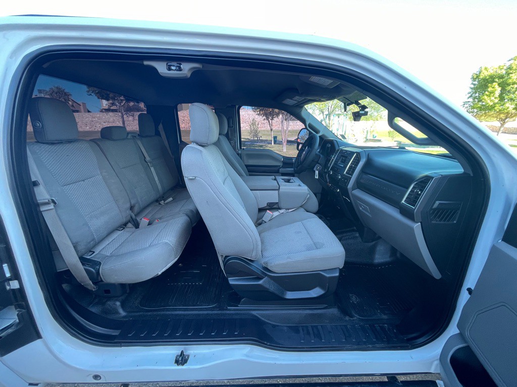 2017 Ford F-250 Image 16