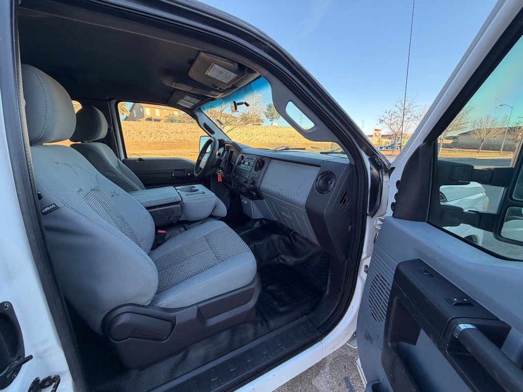 2016 Ford F-250 Image 13