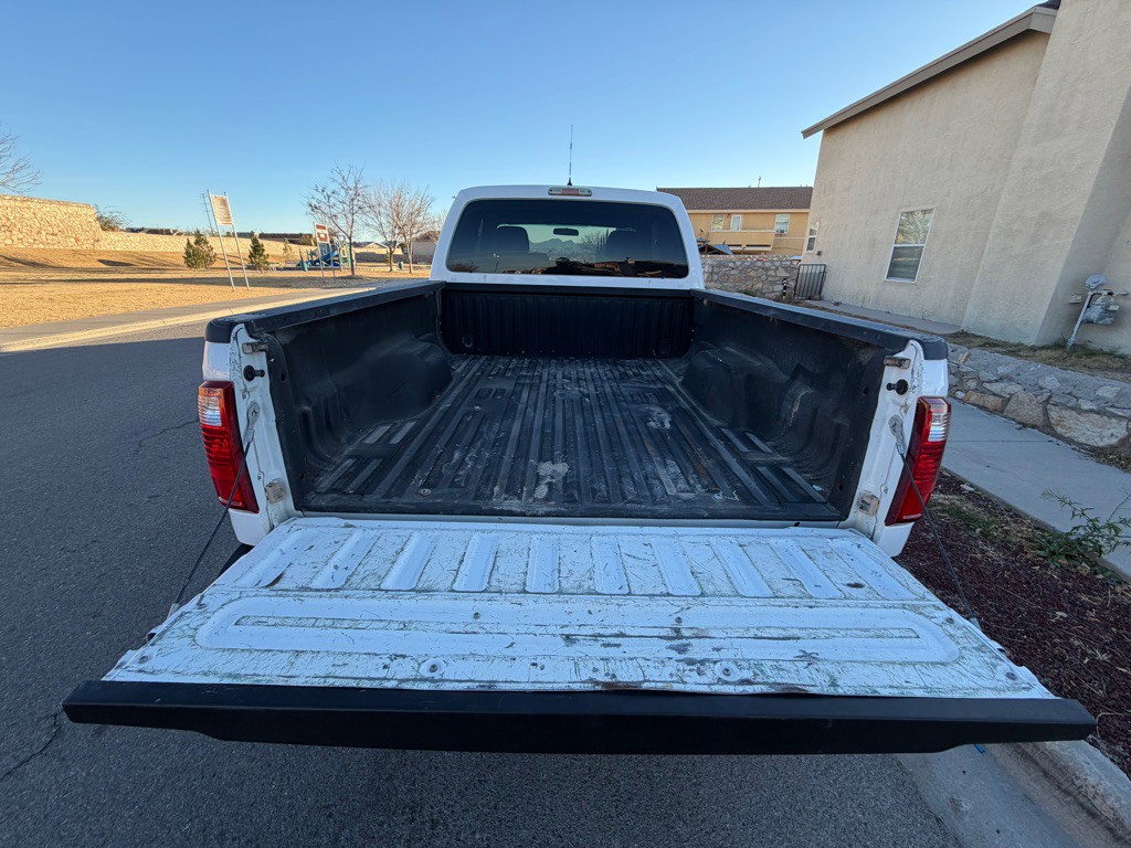 2016 Ford F-250 Image 18