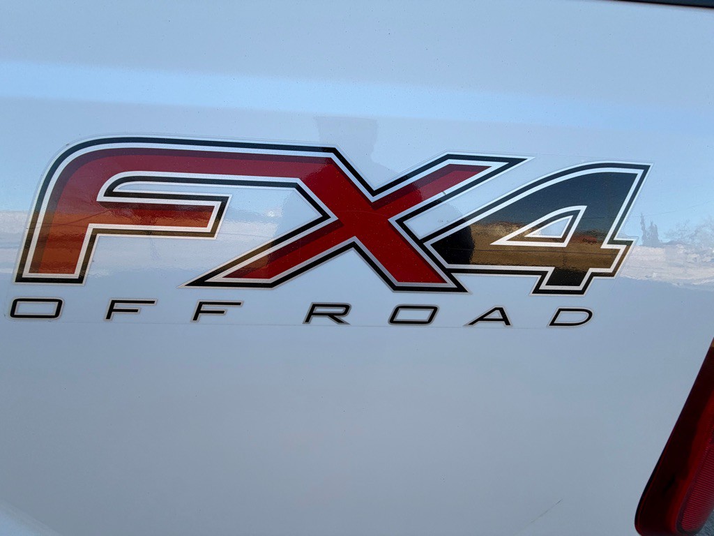 2016 Ford F-250 Image 19