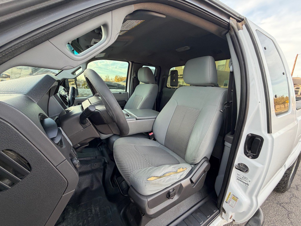 2012 Ford F-250 Image 10
