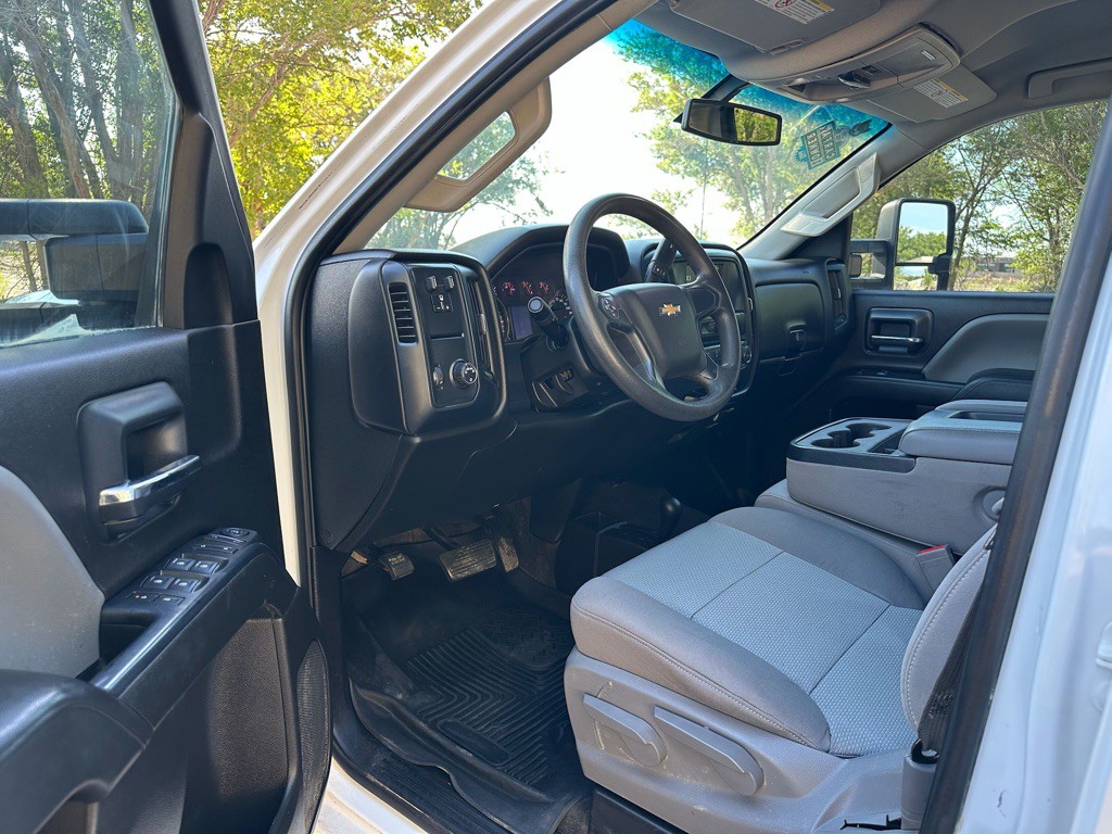 2018 Chevrolet Silverado 1500 Image 8