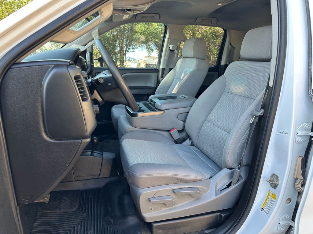 2018 Chevrolet Silverado 1500 Image 9