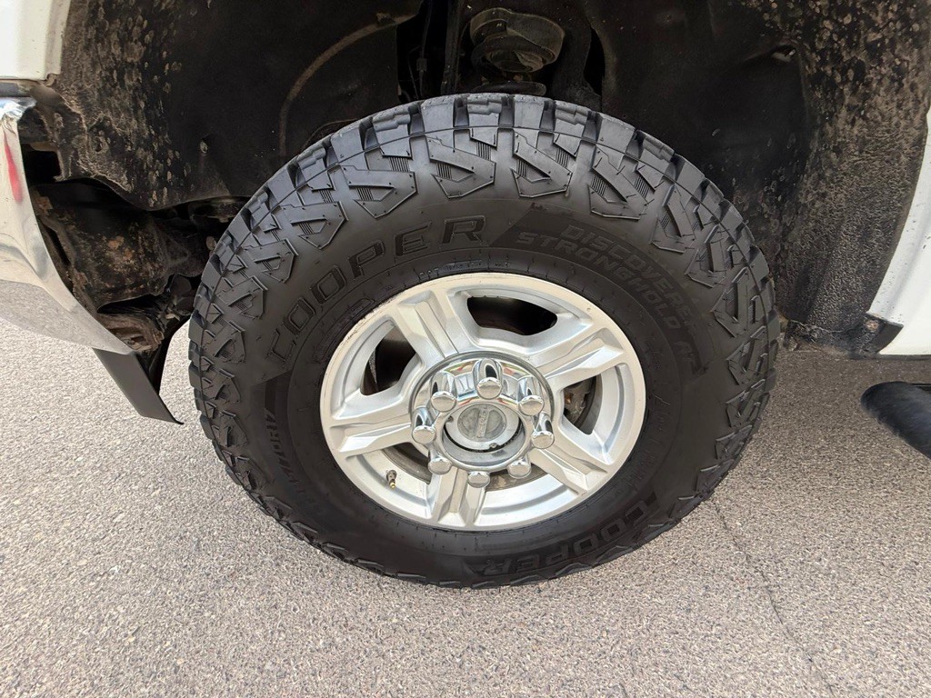 2017 Ford F-250 Image 18