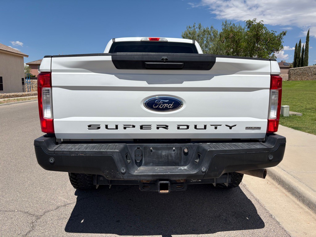 2018 Ford F-250 Image 4