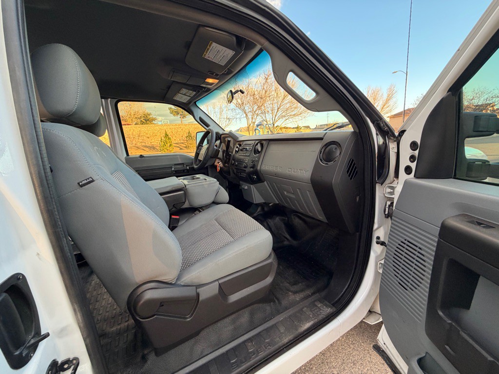 2016 Ford F-250 Image 12