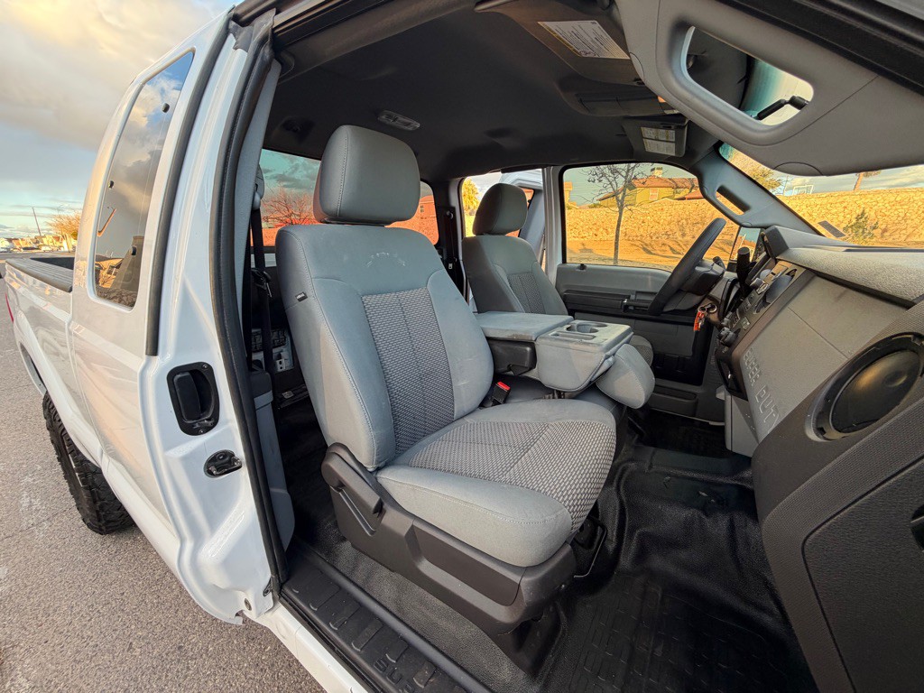 2016 Ford F-250 Image 13