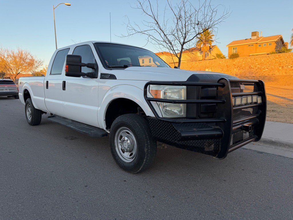 2015 Ford F-250 Image 3