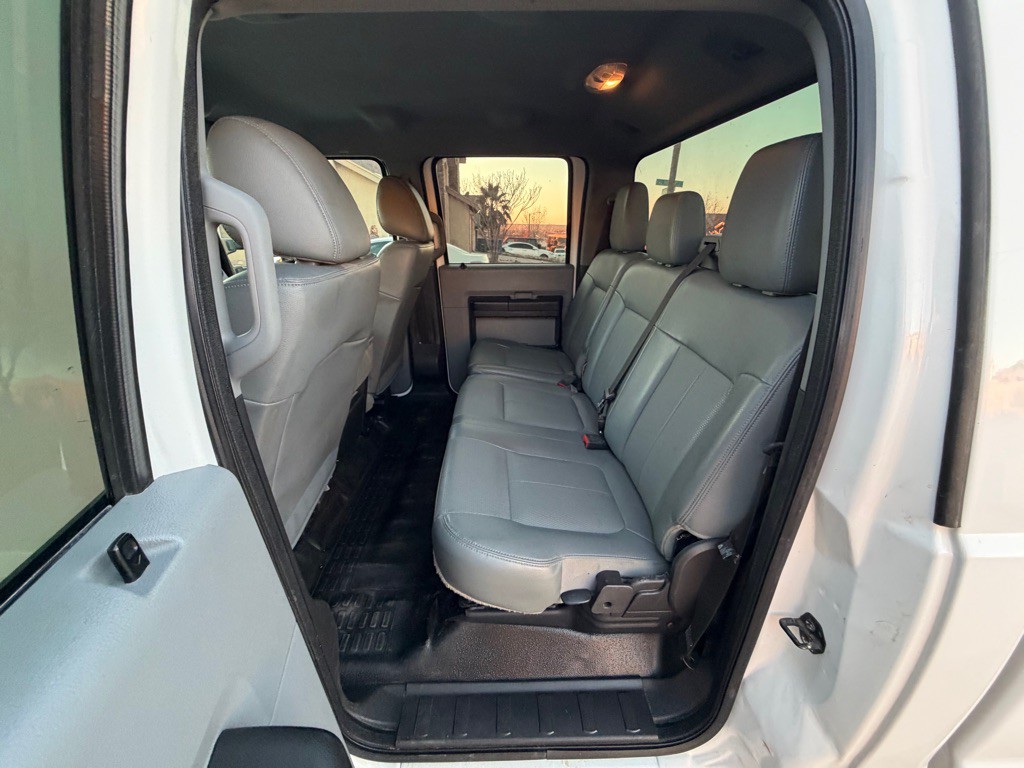 2015 Ford F-250 Image 16