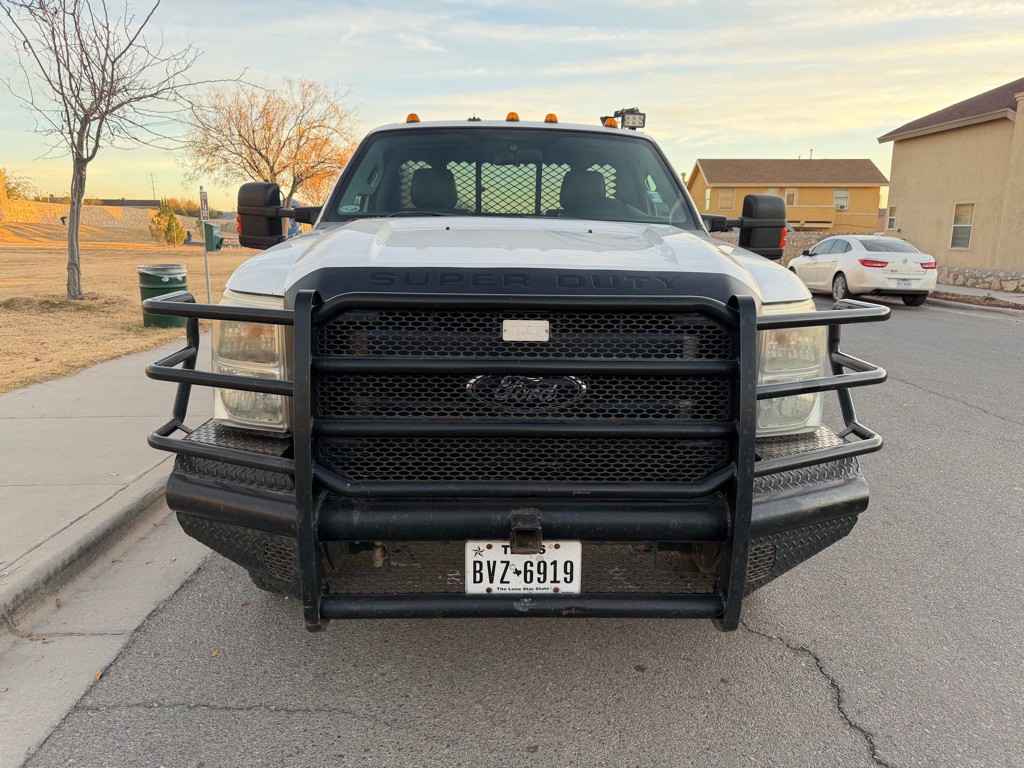 2013 Ford F-350 Image 2