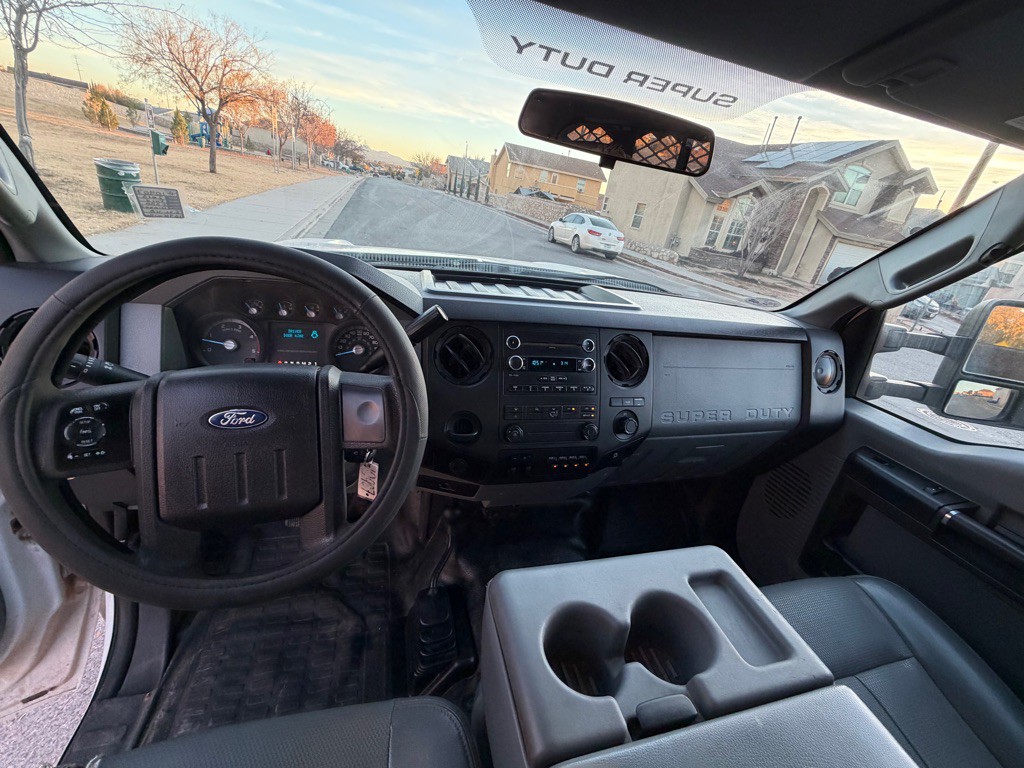 2013 Ford F-350 Image 10