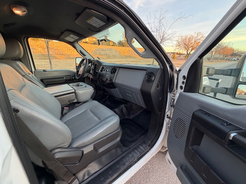 2013 Ford F-350 Image 11