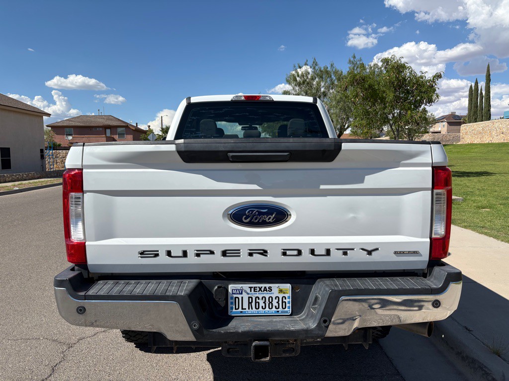 2017 Ford F-250 Image 8