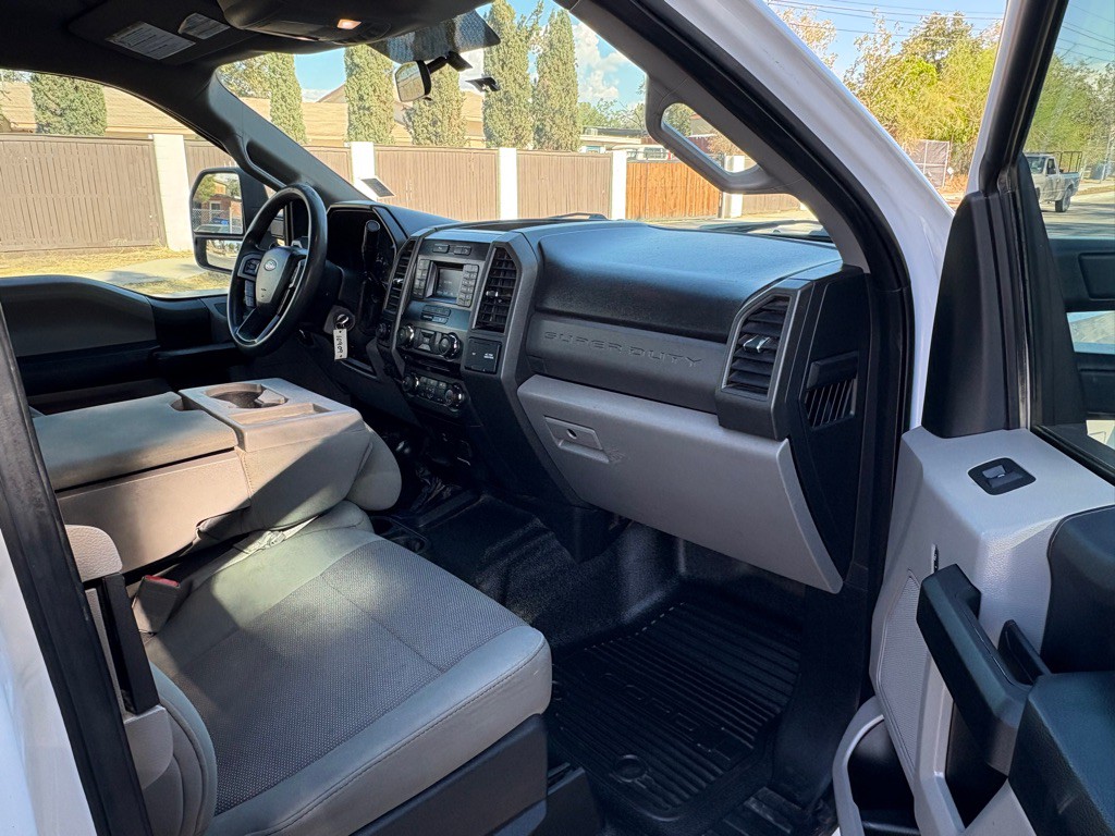 2017 Ford F-250 Image 12
