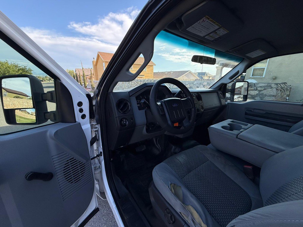 2016 Ford F-250 Image 9