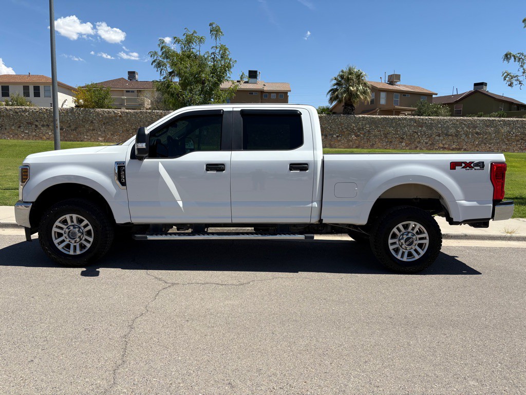 2018 Ford F-250 Image 2