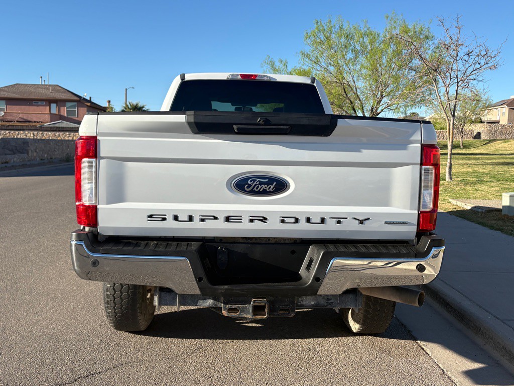 2018 Ford F-250 Image 8