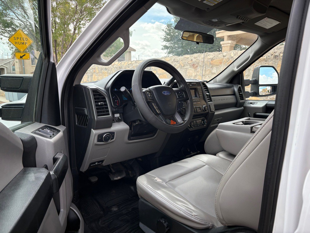 2018 Ford F-250 Image 9