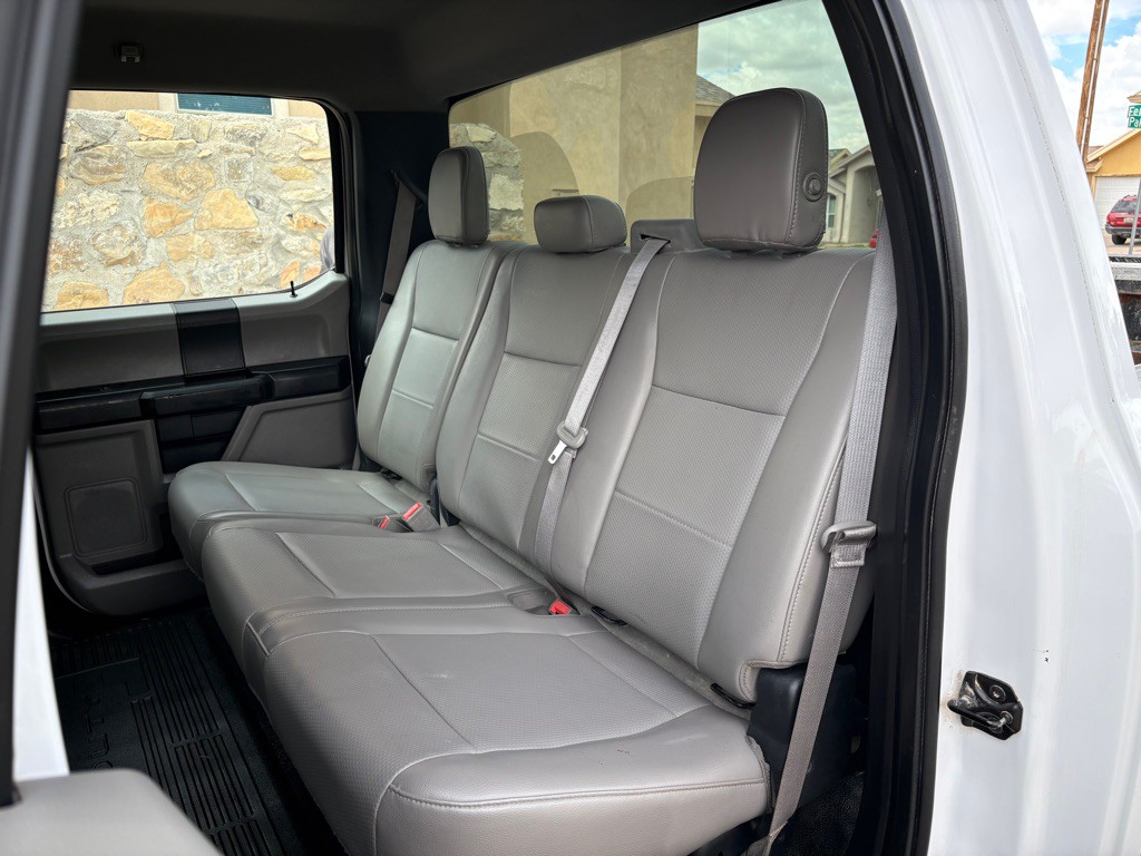 2018 Ford F-250 Image 16