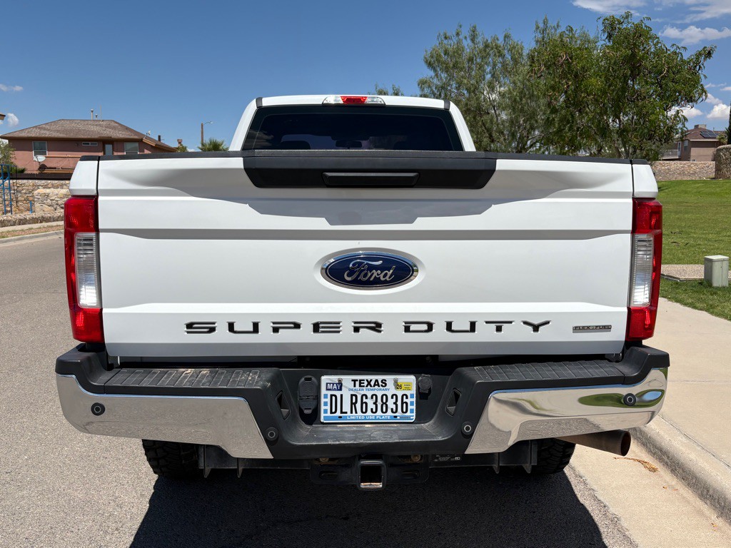 2017 Ford F-250 Image 5