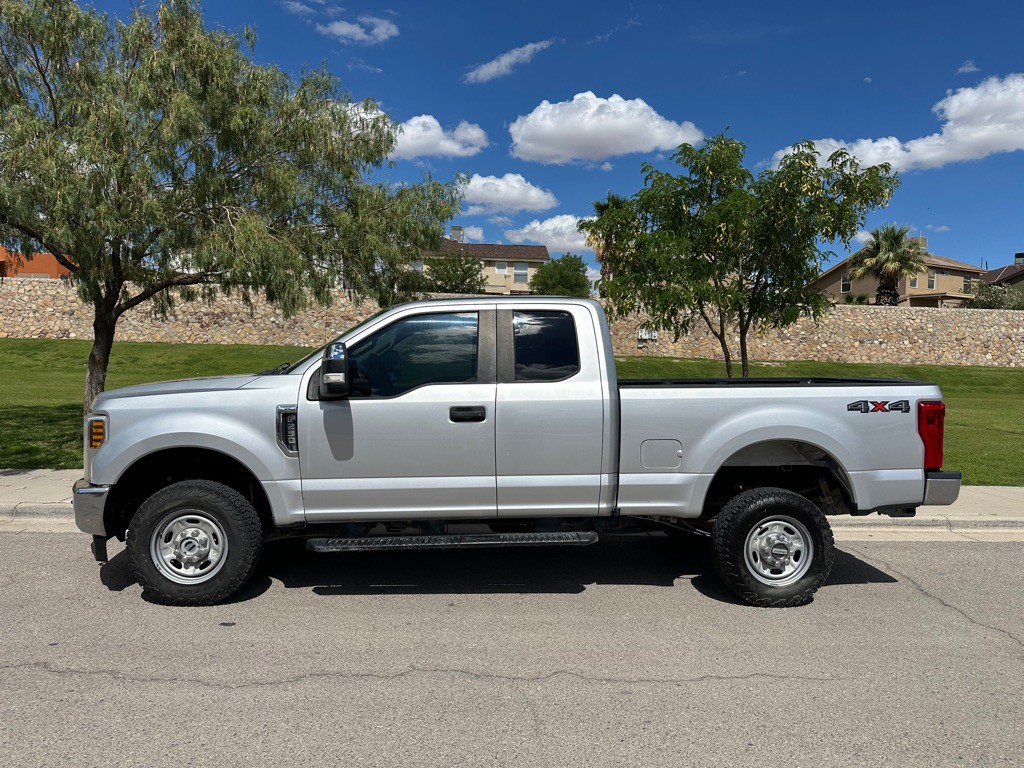 2018 Ford F-250 Image 2