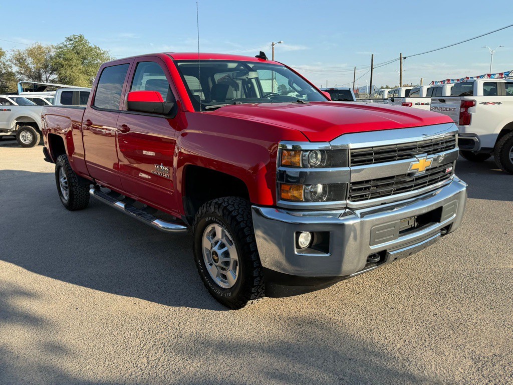 2017 Chevrolet Silverado 1500 Image 3