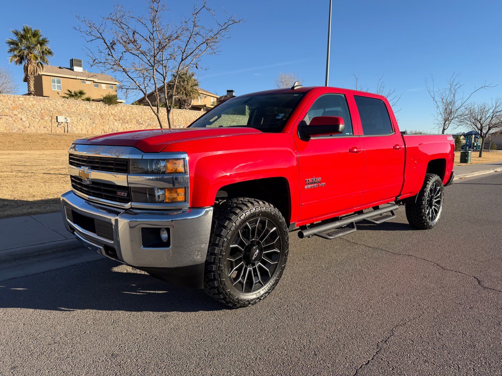 2017 Chevrolet Silverado 1500 Image 1