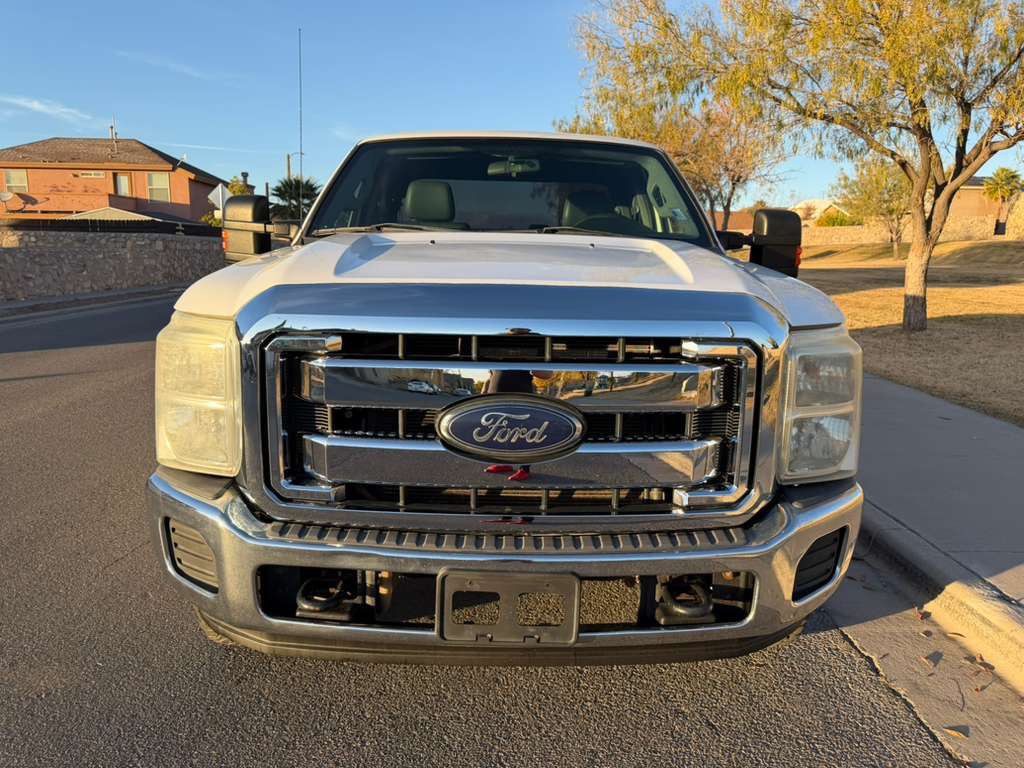 2015 Ford F-250 Image 2